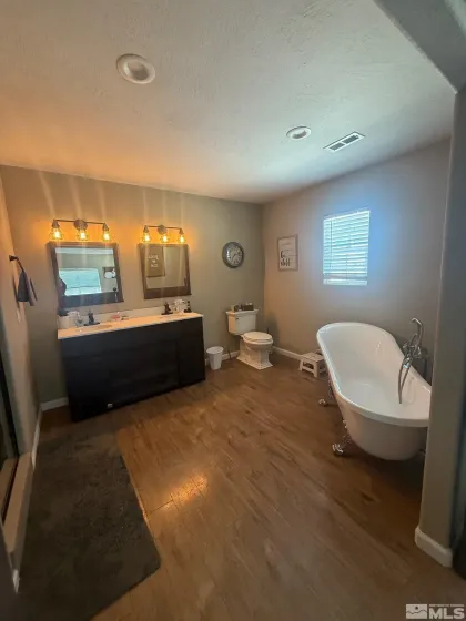 1645 Central, Lovelock, Nevada 89419, 4 Bedrooms Bedrooms, ,2 BathroomsBathrooms,Residential,Residential,Central,0,250005985