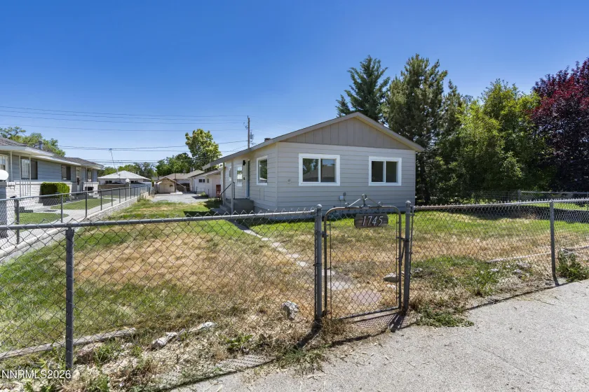 1745 I, Sparks, Nevada 89431, 3 Bedrooms Bedrooms, ,2 BathroomsBathrooms,Residential,Residential,I,0,260009137