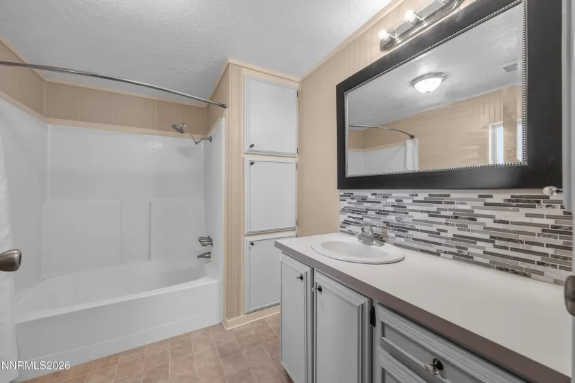 2699 U.S. N Highway 395, Minden, Nevada 89423, 3 Bedrooms Bedrooms, ,2 BathroomsBathrooms,Residential,Residential,U.S. N Highway 395,0,260009139