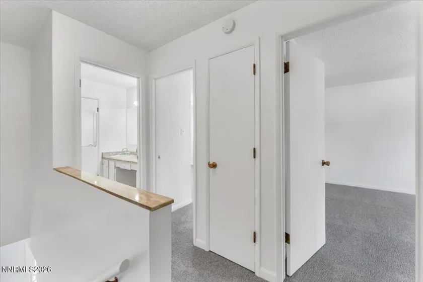 210 Smithridge, Reno, Nevada 89502, 2 Bedrooms Bedrooms, ,2 BathroomsBathrooms,Residential,Residential,Smithridge,0,260009146