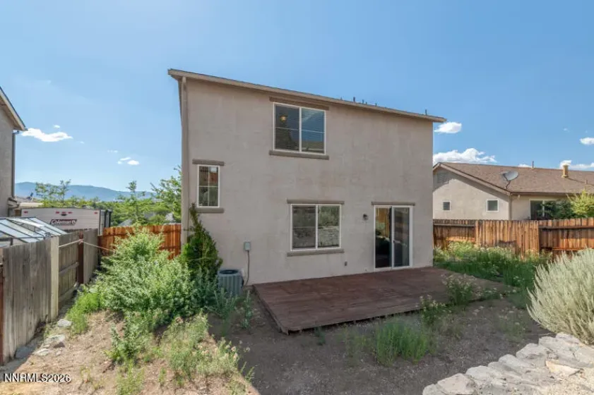 1052 Crown View, Reno, Nevada 89523, 3 Bedrooms Bedrooms, ,3 BathroomsBathrooms,Residential,Residential,Crown View,0,260009152