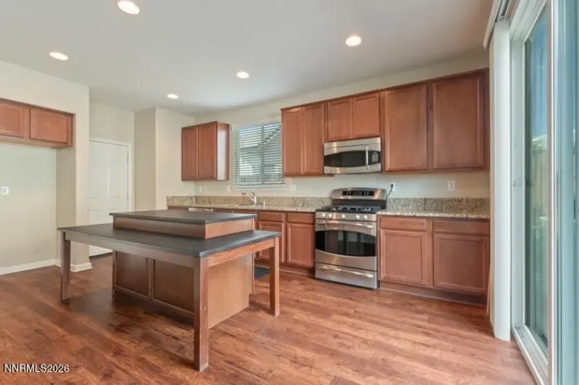 1052 Crown View, Reno, Nevada 89523, 3 Bedrooms Bedrooms, ,3 BathroomsBathrooms,Residential,Residential,Crown View,0,260009152