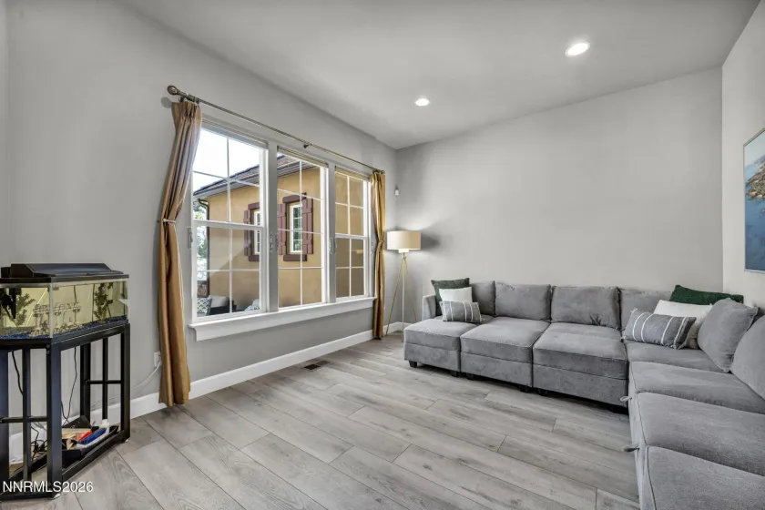 8580 Gypsy Hill, Reno, Nevada 89523, 4 Bedrooms Bedrooms, ,4 BathroomsBathrooms,Residential,Residential,Gypsy Hill,0,260009157
