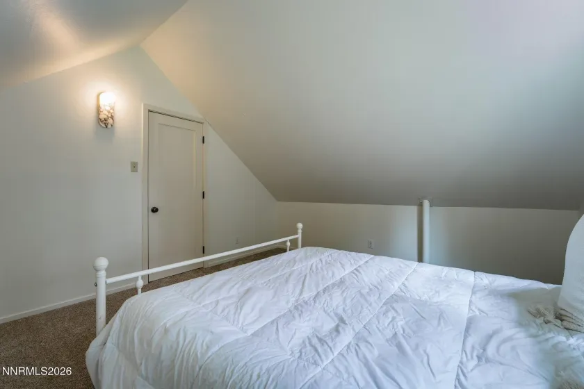 1061 Crow, South Lake Tahoe, California 96150, 2 Bedrooms Bedrooms, ,1 BathroomBathrooms,Residential,Residential,Crow,0,260009160