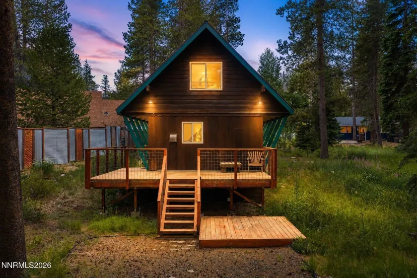 1061 Crow, South Lake Tahoe, California 96150, 2 Bedrooms Bedrooms, ,1 BathroomBathrooms,Residential,Residential,Crow,0,260009160