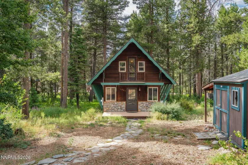 1061 Crow, South Lake Tahoe, California 96150, 2 Bedrooms Bedrooms, ,1 BathroomBathrooms,Residential,Residential,Crow,0,260009160
