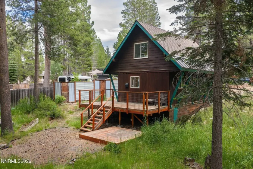 1061 Crow, South Lake Tahoe, California 96150, 2 Bedrooms Bedrooms, ,1 BathroomBathrooms,Residential,Residential,Crow,0,260009160