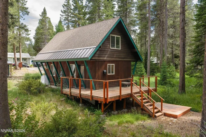1061 Crow, South Lake Tahoe, California 96150, 2 Bedrooms Bedrooms, ,1 BathroomBathrooms,Residential,Residential,Crow,0,260009160