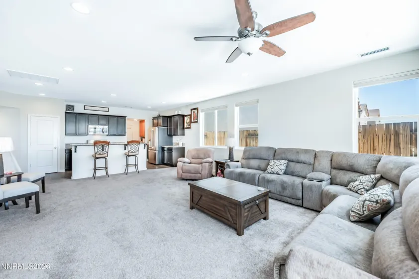 10998 Bloomsburg, Reno, Nevada 89506, 3 Bedrooms Bedrooms, ,3 BathroomsBathrooms,Residential,Residential,Bloomsburg,0,260009161
