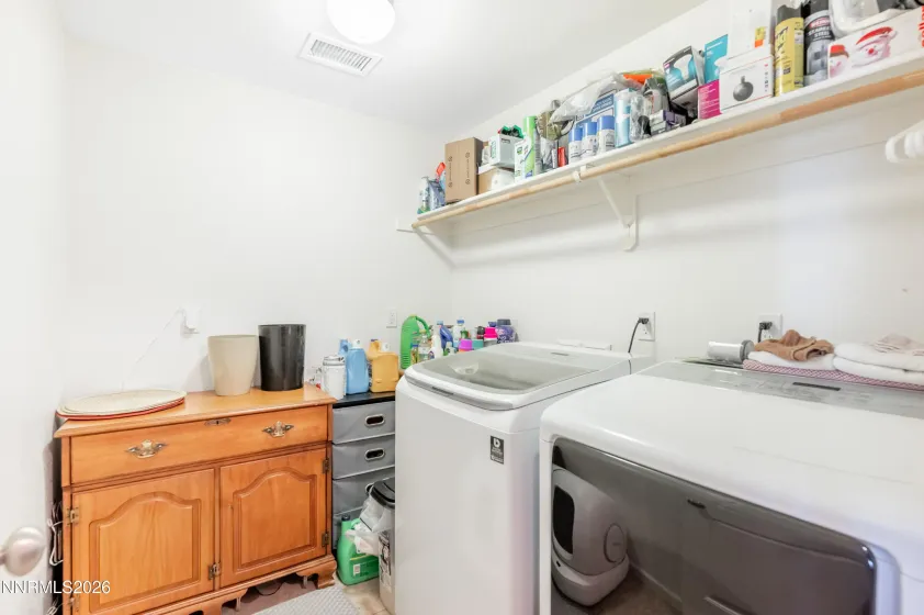 10998 Bloomsburg, Reno, Nevada 89506, 3 Bedrooms Bedrooms, ,3 BathroomsBathrooms,Residential,Residential,Bloomsburg,0,260009161