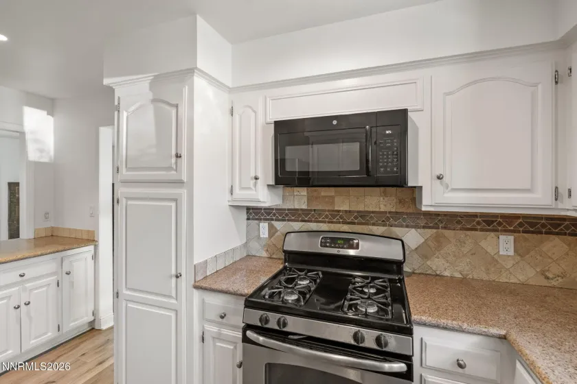 1406 La Loma, Carson City, Nevada 89701, 4 Bedrooms Bedrooms, ,3 BathroomsBathrooms,Residential,Residential,La Loma,0,260009168
