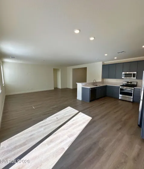 7878 Willow Thicket, Reno, Nevada 89521, 4 Bedrooms Bedrooms, ,2 BathroomsBathrooms,Residential Lease,Manufactured,Willow Thicket,0,260009174