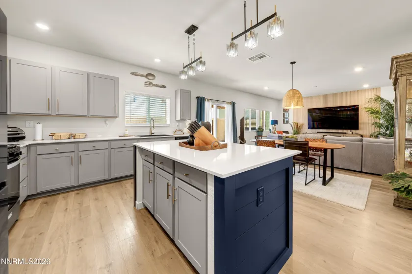 110 Explorer, Reno, Nevada 89506, 4 Bedrooms Bedrooms, ,3 BathroomsBathrooms,Residential,Residential,Explorer,0,260009175