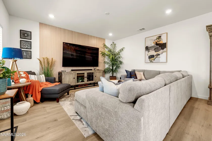 110 Explorer, Reno, Nevada 89506, 4 Bedrooms Bedrooms, ,3 BathroomsBathrooms,Residential,Residential,Explorer,0,260009175