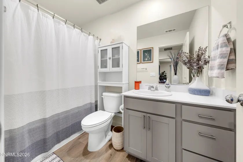 110 Explorer, Reno, Nevada 89506, 4 Bedrooms Bedrooms, ,3 BathroomsBathrooms,Residential,Residential,Explorer,0,260009175