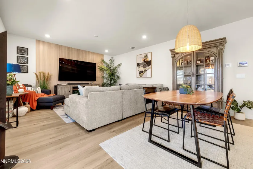 110 Explorer, Reno, Nevada 89506, 4 Bedrooms Bedrooms, ,3 BathroomsBathrooms,Residential,Residential,Explorer,0,260009175