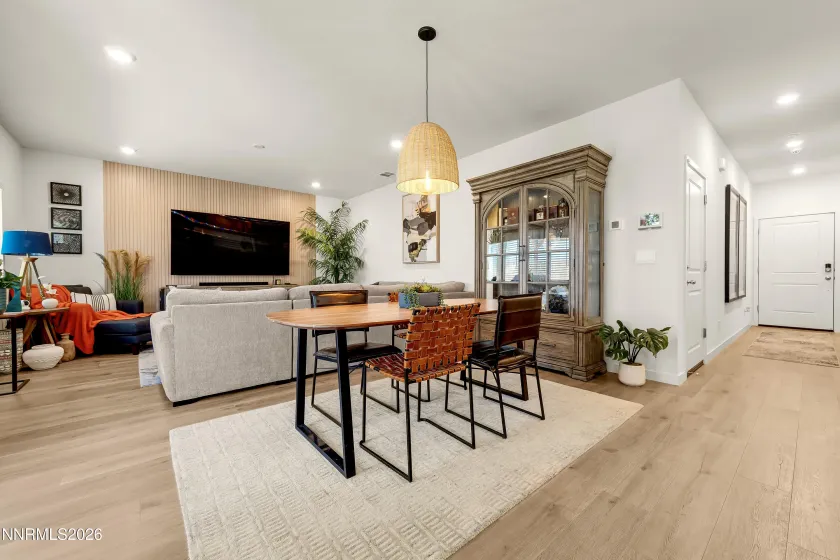 110 Explorer, Reno, Nevada 89506, 4 Bedrooms Bedrooms, ,3 BathroomsBathrooms,Residential,Residential,Explorer,0,260009175