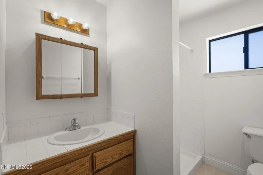 2nd Bathroom
