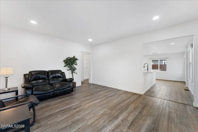 1848 F, Sparks, Nevada 89431, 4 Bedrooms Bedrooms, ,3 BathroomsBathrooms,Residential,Residential,F,0,260009178