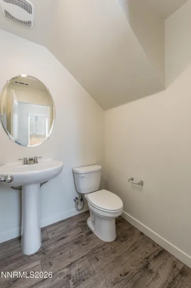 8864 Trifid, Reno, Nevada 89506, 3 Bedrooms Bedrooms, ,3 BathroomsBathrooms,Residential,Residential,Trifid,0,260009180