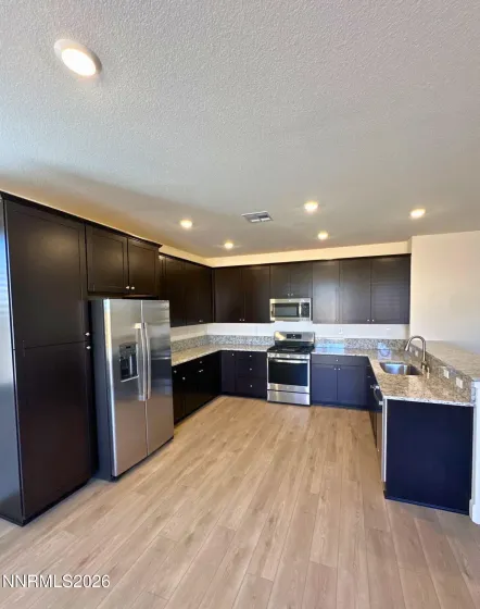 7897 Willow Thicket, Reno, Nevada 89521, 4 Bedrooms Bedrooms, ,2 BathroomsBathrooms,Residential Lease,Manufactured,Willow Thicket,0,260009183