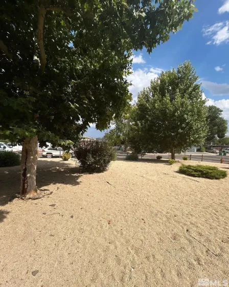 695 Denslowe, Reno, Nevada 89502, 2 Bedrooms Bedrooms, ,1 BathroomBathrooms,Residential Lease,Manufactured,Denslowe,0,260009187