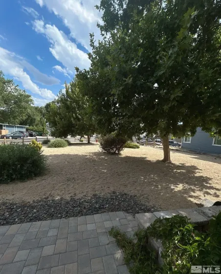 695 Denslowe, Reno, Nevada 89502, 2 Bedrooms Bedrooms, ,1 BathroomBathrooms,Residential Lease,Manufactured,Denslowe,0,260009187