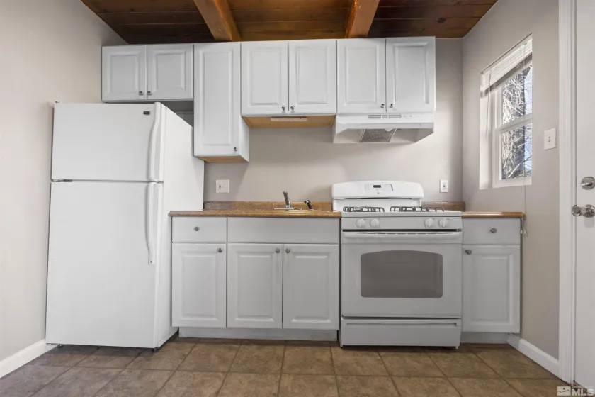 695 Denslowe, Reno, Nevada 89502, 2 Bedrooms Bedrooms, ,1 BathroomBathrooms,Residential Lease,Manufactured,Denslowe,0,260009187
