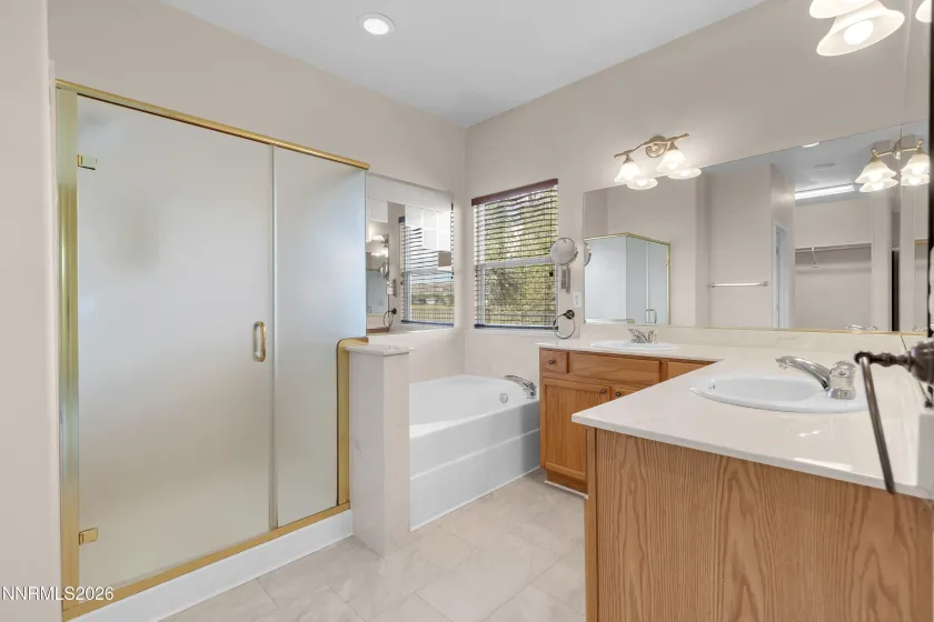 5582 Knoll View, Sparks, Nevada 89436, 3 Bedrooms Bedrooms, ,2 BathroomsBathrooms,Residential,Residential,Knoll View,0,260003482