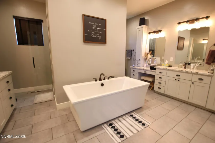1300 Woody, Fernley, Nevada 89408, 4 Bedrooms Bedrooms, ,4 BathroomsBathrooms,Residential,Residential,Woody,0,260009194