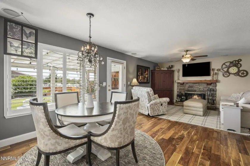 10 Nives, Spanish Springs, Nevada 89441, 3 Bedrooms Bedrooms, ,3 BathroomsBathrooms,Residential,Residential,Nives,0,260009124