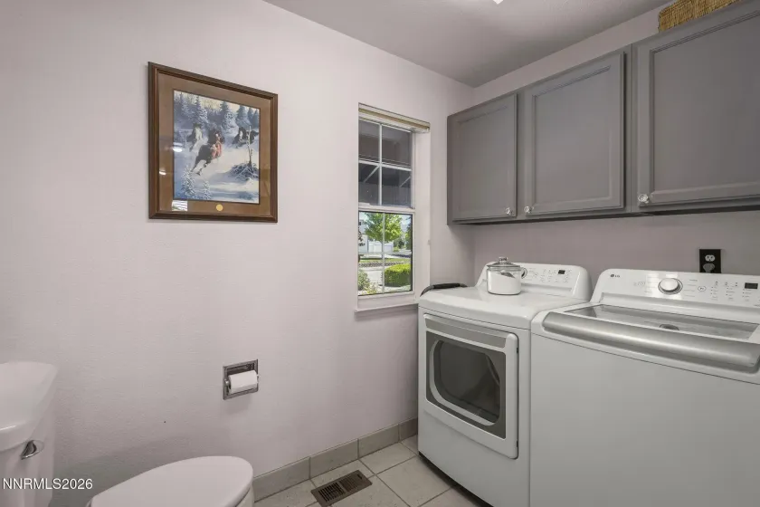 10 Nives, Spanish Springs, Nevada 89441, 3 Bedrooms Bedrooms, ,3 BathroomsBathrooms,Residential,Residential,Nives,0,260009124