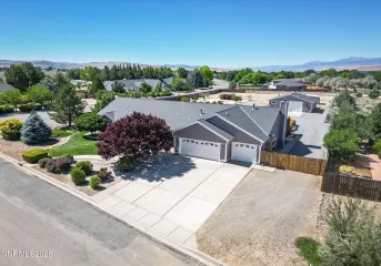 10 Nives, Spanish Springs, Nevada 89441, 3 Bedrooms Bedrooms, ,3 BathroomsBathrooms,Residential,Residential,Nives,0,260009124