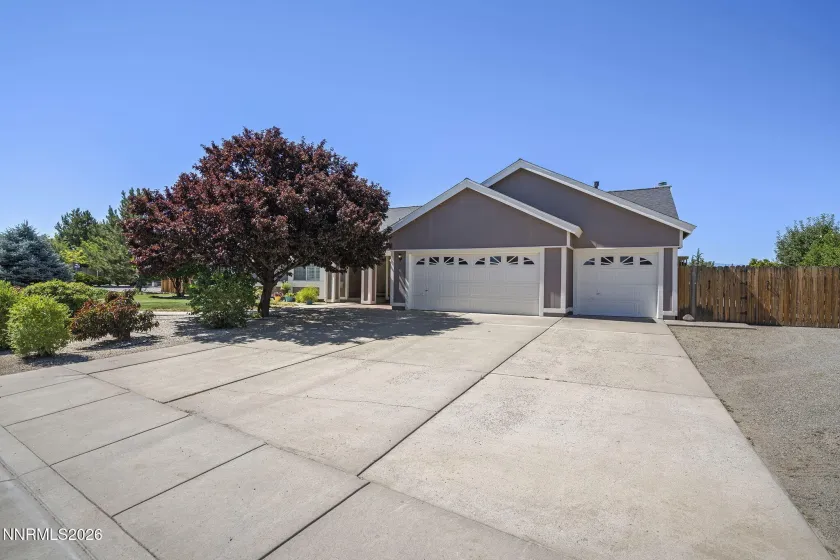 10 Nives, Spanish Springs, Nevada 89441, 3 Bedrooms Bedrooms, ,3 BathroomsBathrooms,Residential,Residential,Nives,0,260009124