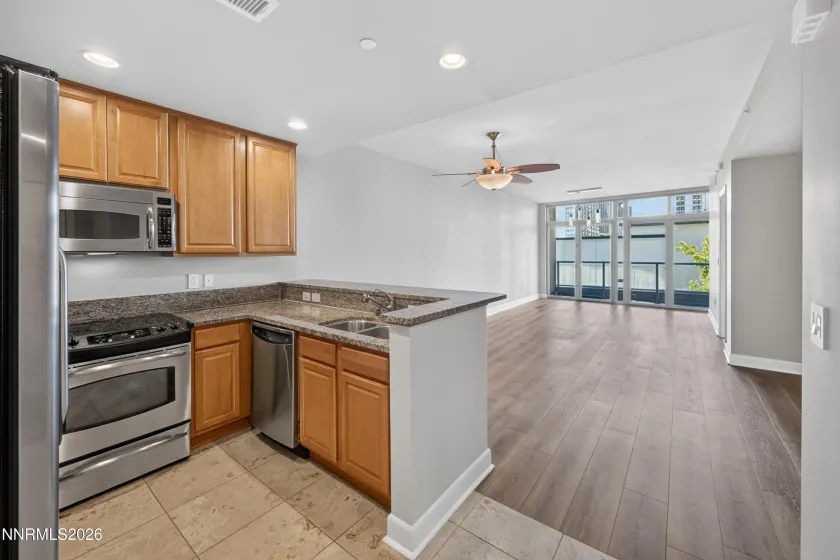 50 Sierra, Reno, Nevada 89501, 1 Bedroom Bedrooms, ,1 BathroomBathrooms,Residential,Residential,Sierra,0,260009125