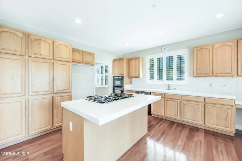 7148 Heatherwood, Reno, Nevada 89523, 3 Bedrooms Bedrooms, ,3 BathroomsBathrooms,Residential,Residential,Heatherwood,0,260009128