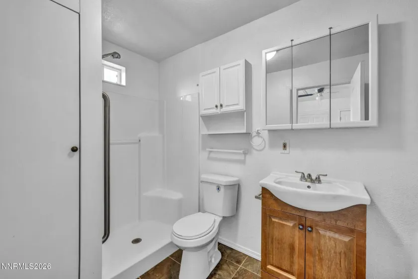 Guest House bathroom