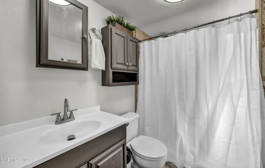 Finished basement bathroom