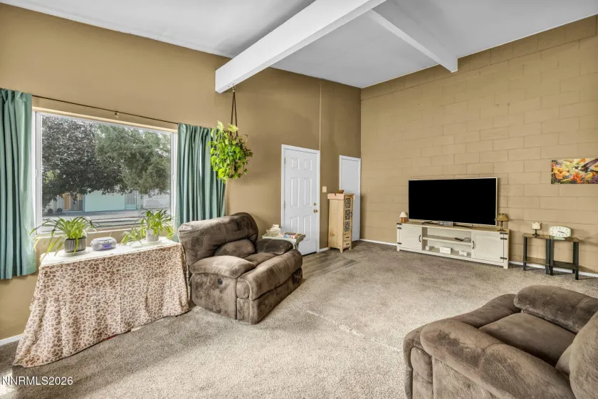 13540 Mount Shasta, Reno, Nevada 89506, 3 Bedrooms Bedrooms, ,1 BathroomBathrooms,Residential,Residential,Mount Shasta,0,260009134