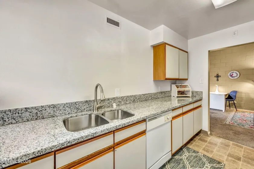 13540 Mount Shasta, Reno, Nevada 89506, 3 Bedrooms Bedrooms, ,1 BathroomBathrooms,Residential,Residential,Mount Shasta,0,260009134