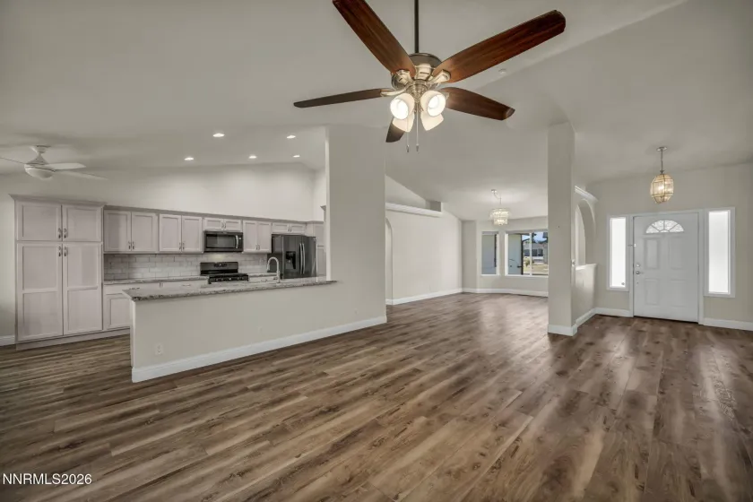 1284 Topaz, Gardnerville, Nevada 89460, 3 Bedrooms Bedrooms, ,2 BathroomsBathrooms,Residential,Residential,Topaz,0,260009141