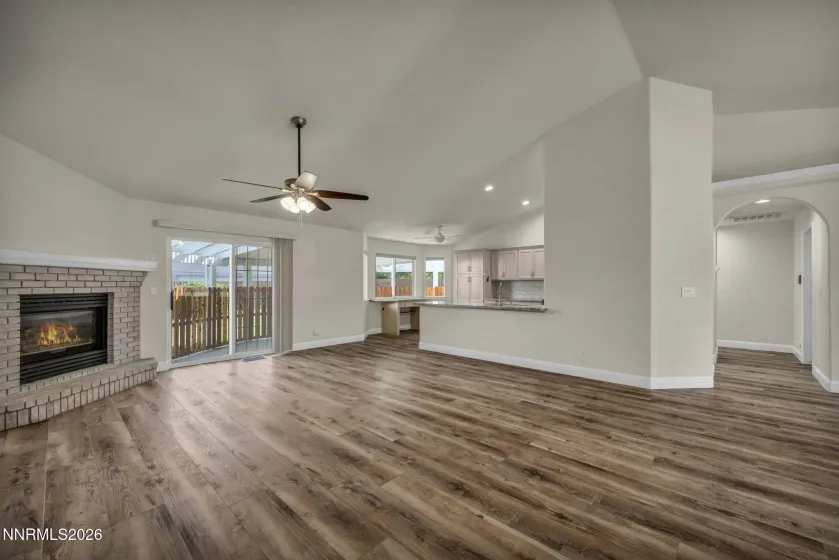 1284 Topaz, Gardnerville, Nevada 89460, 3 Bedrooms Bedrooms, ,2 BathroomsBathrooms,Residential,Residential,Topaz,0,260009141