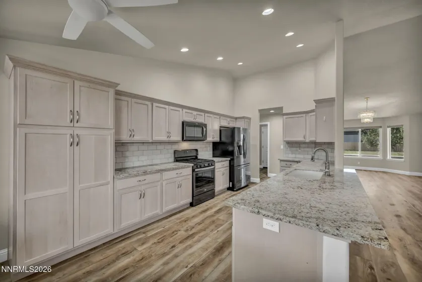 1284 Topaz, Gardnerville, Nevada 89460, 3 Bedrooms Bedrooms, ,2 BathroomsBathrooms,Residential,Residential,Topaz,0,260009141