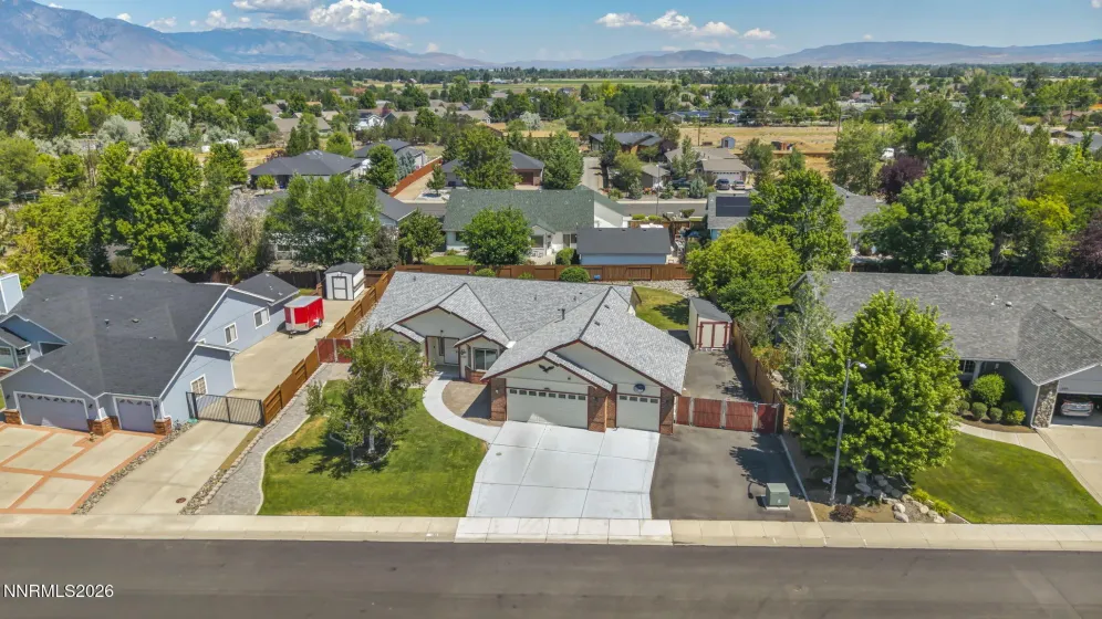 1284 Topaz, Gardnerville, Nevada 89460, 3 Bedrooms Bedrooms, ,2 BathroomsBathrooms,Residential,Residential,Topaz,0,260009141
