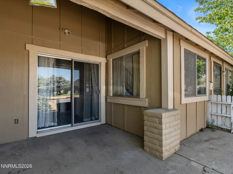 1763 London, Sparks, Nevada 89431, 2 Bedrooms Bedrooms, ,2 BathroomsBathrooms,Residential,Residential,London,0,260009195