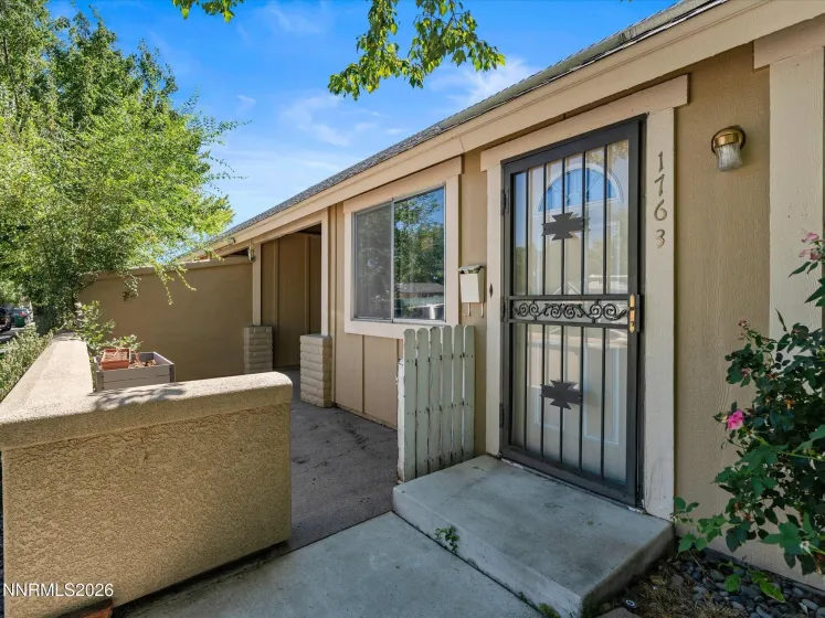 1763 London, Sparks, Nevada 89431, 2 Bedrooms Bedrooms, ,2 BathroomsBathrooms,Residential,Residential,London,0,260009195