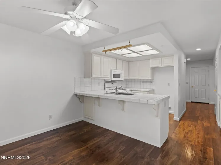 1179 Cottonwood, Gardnerville, Nevada 89410, 2 Bedrooms Bedrooms, ,3 BathroomsBathrooms,Residential,Residential,Cottonwood,0,260009196