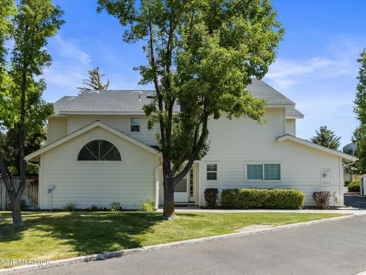 1179 Cottonwood, Gardnerville, Nevada 89410, 2 Bedrooms Bedrooms, ,3 BathroomsBathrooms,Residential,Residential,Cottonwood,0,260009196