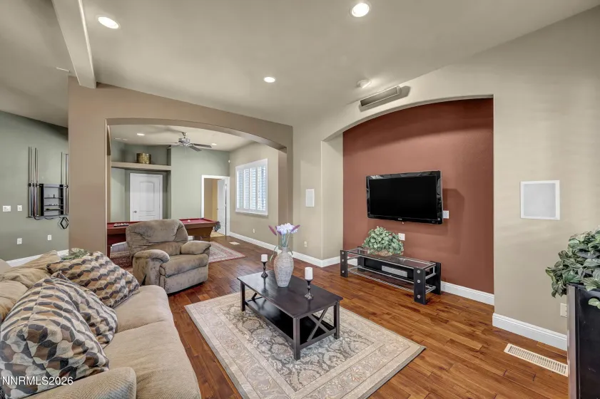 6325 Firebee, Sparks, Nevada 89436, 4 Bedrooms Bedrooms, ,5 BathroomsBathrooms,Residential,Residential,Firebee,0,260009199