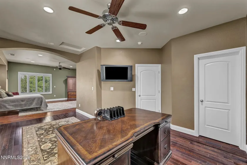 6325 Firebee, Sparks, Nevada 89436, 4 Bedrooms Bedrooms, ,5 BathroomsBathrooms,Residential,Residential,Firebee,0,260009199